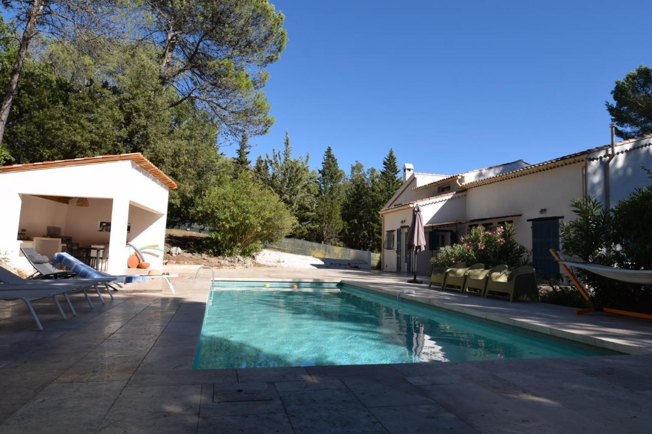 לורג La Bastide Blanche Magnifique Villa 5 Etoiles 5 Chambres Et Piscine Privee Sur 6500 M Var מראה חיצוני תמונה