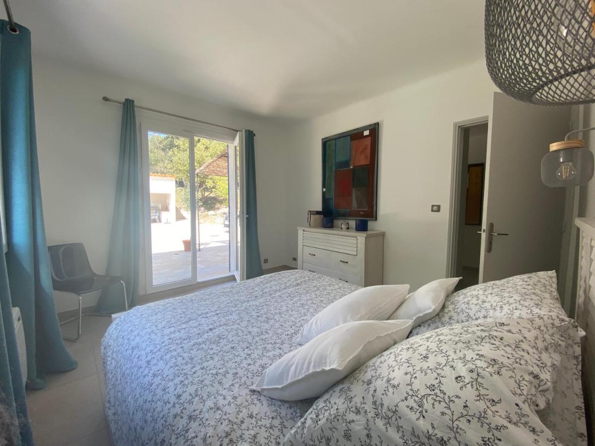 לורג La Bastide Blanche Magnifique Villa 5 Etoiles 5 Chambres Et Piscine Privee Sur 6500 M Var מראה חיצוני תמונה